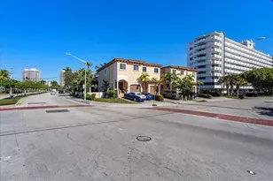 3703 NE 166th St, North Miami Beach, FL 33160 - Photo 34