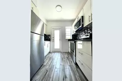 500 77th St #3, Miami Beach, FL 33141 - Photo 8