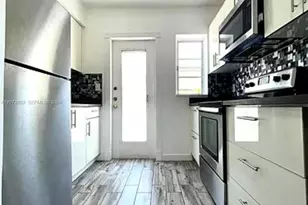 500 77th St, Miami Beach, FL 33141 - Photo 8