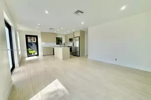 1610 NE 17th Ave, Fort Lauderdale, FL 33305 - Photo 2