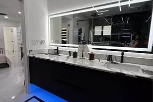 6901 S Miami Lakeway S, Miami Lakes, FL 33014 - Photo 22