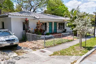 2 NE 45th St, Miami, FL 33137 - Photo 16