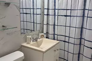 2 NE 45th St, Miami, FL 33137 - Photo 10