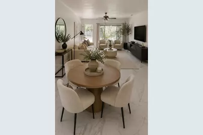 2 NE 45th St #4, Miami, FL 33137 - Photo 4