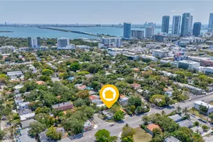 2 NE 45th St, Miami, FL 33137 - Photo 14