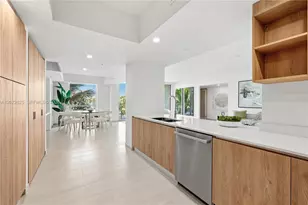 10281 W Bay Harbor Dr, Bay Harbor Islands, FL 33154 - Photo 10