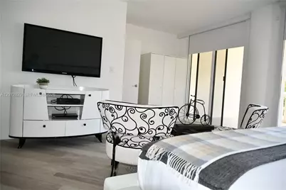 1000 E Island Blvd #303, Aventura, FL 33160 - Photo 18