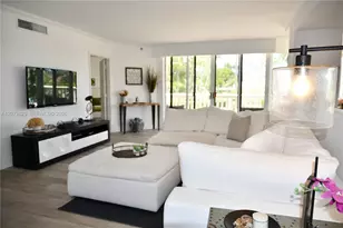 1000 E Island Blvd, Aventura, FL 33160 - Photo 12