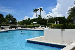 1000 E Island Blvd, Aventura, FL 33160 - Photo 24