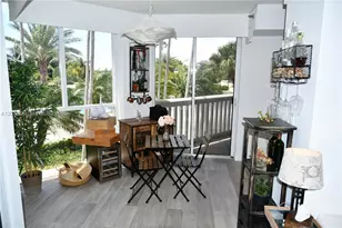 1000 E Island Blvd, Aventura, FL 33160 - Photo 10