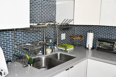 1000 E Island Blvd #303, Aventura, FL 33160 - Photo 8