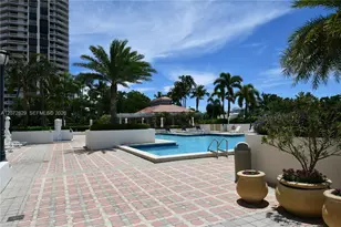 1000 E Island Blvd, Aventura, FL 33160 - Photo 20