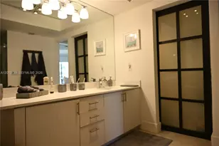 1000 E Island Blvd, Aventura, FL 33160 - Photo 42
