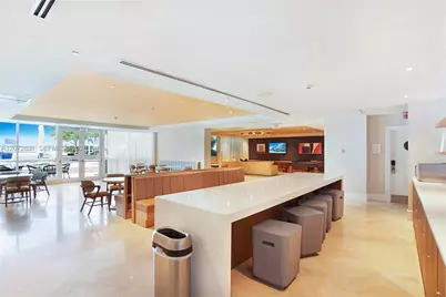 4401 Collins Ave #915, Miami Beach, FL 33140 - Photo 54