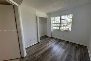 2003 SE 27th Dr, Homestead, FL 33035 - Photo 10