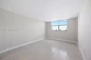 14165 SW 87th St, Miami, FL 33183 - Photo 10
