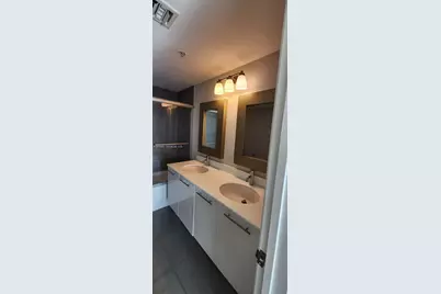 92 SW 3rd St #4308, Miami, FL 33130 - Photo 4