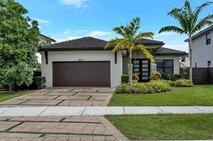 8820 NW 155th Ter, Miami Lakes, FL 33018 - Photo 22