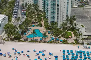3901 S Ocean Dr, Hollywood, FL 33019 - Photo 24