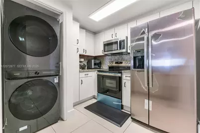 1650 Coral Way #PH-9, Miami, FL 33145 - Photo 6