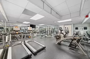 2899 Collins Ave, Miami Beach, FL 33140 - Photo 24