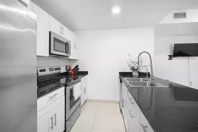 25888 SW 139th Path #25888, Homestead, FL 33032 - Photo 8
