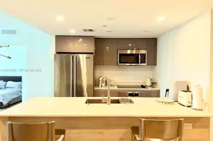 13800 Highland Dr, North Miami Beach, FL 33181 - Photo 24