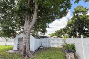 6480 W 13th Ave, Hialeah, FL 33012 - Photo 8