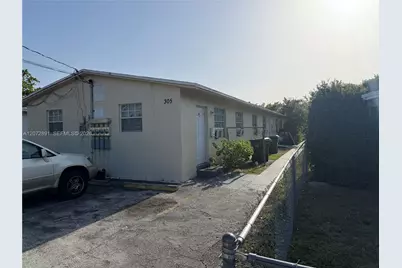 305 NW 1st Ave #4, Hallandale Beach, FL 33009 - Photo 22