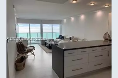 100 Bayview Dr #2010, Sunny Isles Beach, FL 33160 - Photo 2