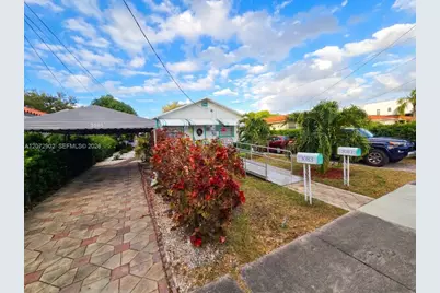 3085 & 3083 SW 17th St, Miami, FL 33145 - Photo 2