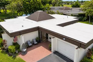 5700 White Hickory Cir, Tamarac, FL 33319 - Photo 2