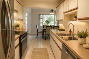 5700 White Hickory Cir, Tamarac, FL 33319 - Photo 20