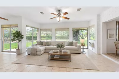 5700 White Hickory Cir, Tamarac, FL 33319 - Photo 2
