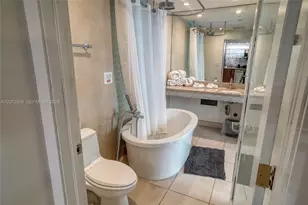 1036 Ocean Dr, Miami Beach, FL 33139 - Photo 10