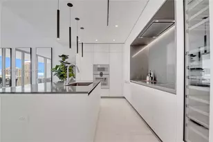 300 Biscayne Blvd Way, Miami, FL 33131 - Photo 20