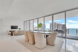 300 Biscayne Blvd Way, Miami, FL 33131 - Photo 10