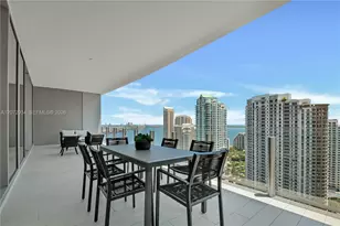 300 Biscayne Blvd Way, Miami, FL 33131 - Photo 18