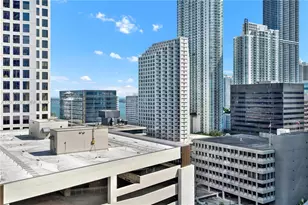 68 SE 6th St, Miami, FL 33131 - Photo 2