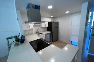 20500 W Country Club Dr, Aventura, FL 33180 - Photo 2