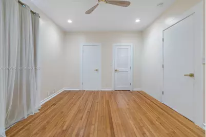 8901 Hawthorne Ave, Surfside, FL 33154 - Photo 14