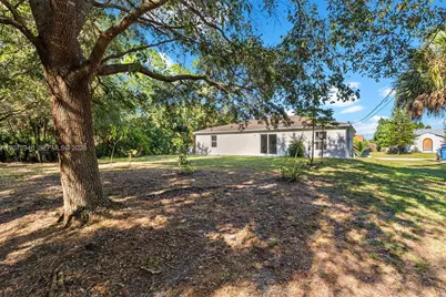 1774 NW Glenridge #1774, Palm Bay, FL 32907 - Photo 28