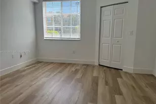 8010 N Nob Hill Rd, Tamarac, FL 33321 - Photo 8