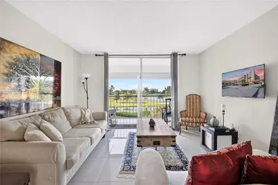 8900 Washington Blvd #409, Pembroke Pines, FL 33025 - Photo 16