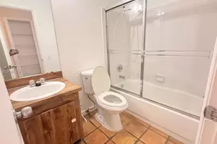 10452 NW 10th St, Pembroke Pines, FL 33026 - Photo 16