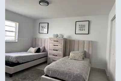 955 W 74 Street #207, Hialeah, FL 33012 - Photo 4