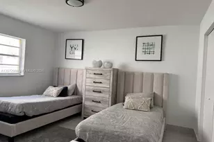 955 W 74th St, Hialeah, FL 33012 - Photo 4