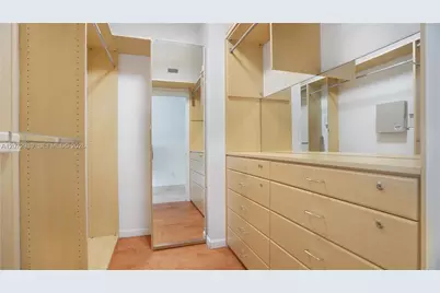 4775 Collins Ave #502, Miami Beach, FL 33140 - Photo 38