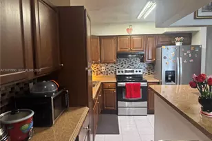 7741 SW 20th St, Miami, FL 33155 - Photo 12