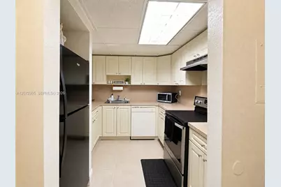 6980 NW 186th St #3-117, Hialeah, FL 33015 - Photo 10